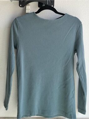 Harley-Davidson Long Sleeve Top with Sleeve Logo Size Medium